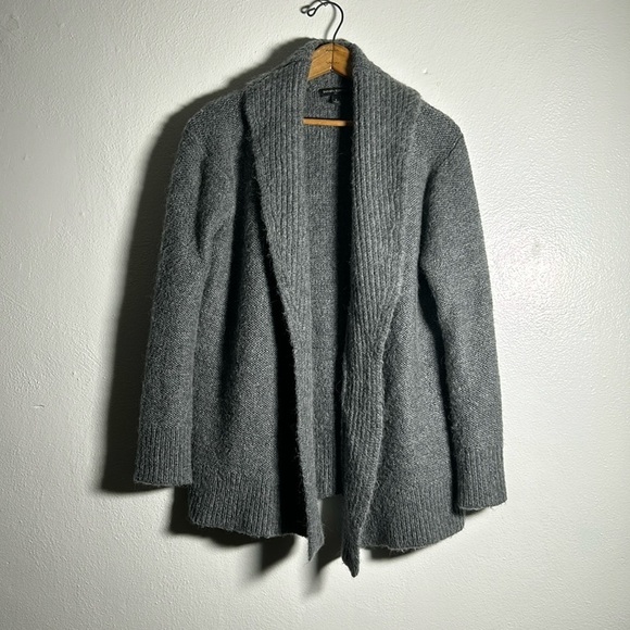 Banana Republic wool blend cardigan - Picture 1 of 6